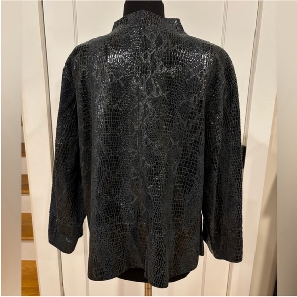 Chico’s NEW Genuine Leather Reversible Jacket Midnight Blue Python Women Size 16 - Picture 3 of 11